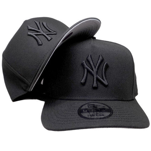 New York Yankees New Era Basic 9Fifty A-Frame Snapback - All Black, Gray Under